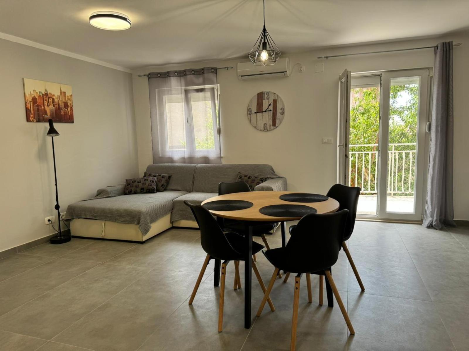 Apartment Buda Split Exterior photo